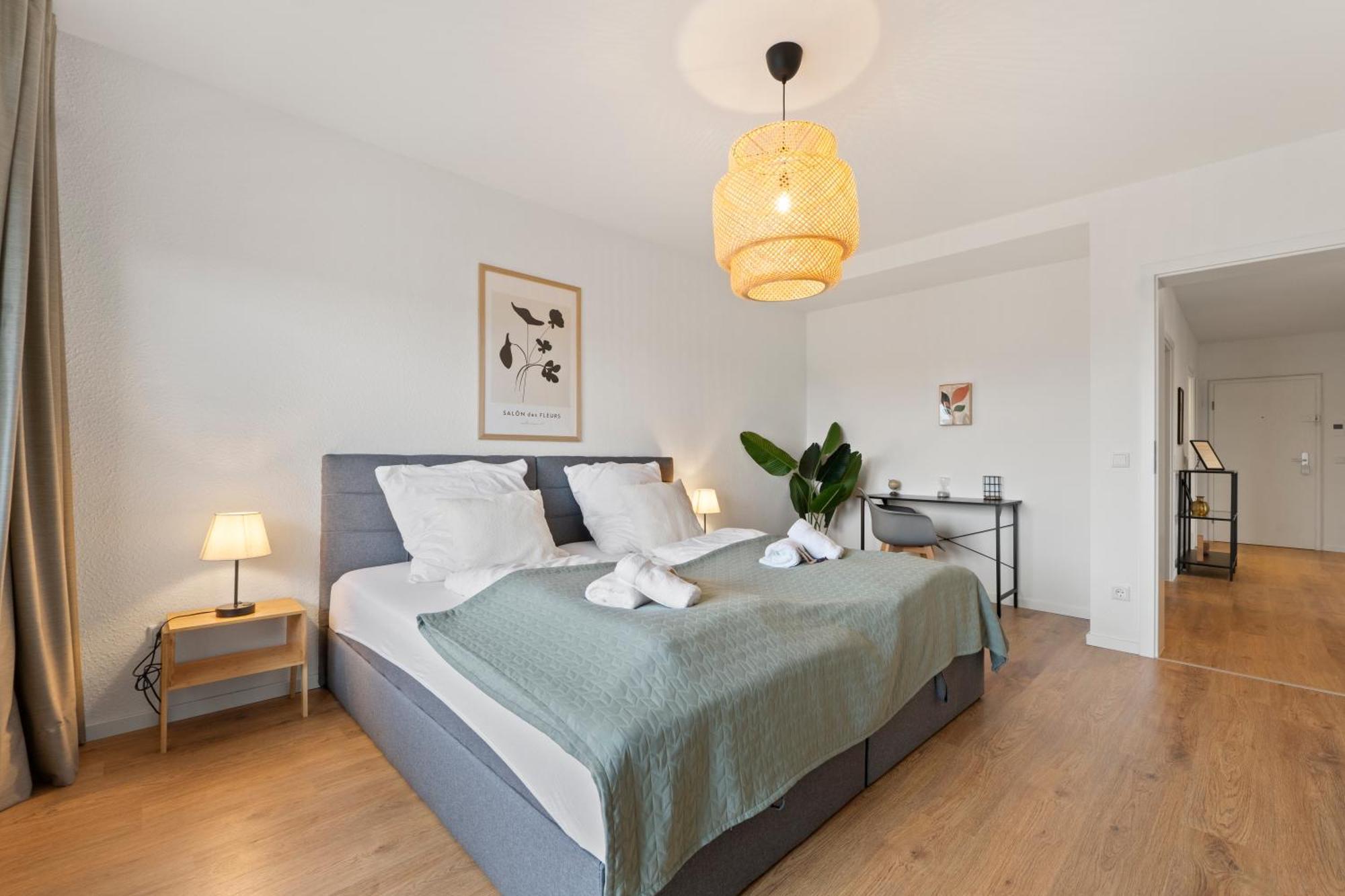 *Top* Moderne Wohnung - Naehe Koeln: Dom, Messe, Flughafen, Lanxess-Arena 베르기슈글라트바흐 외부 사진