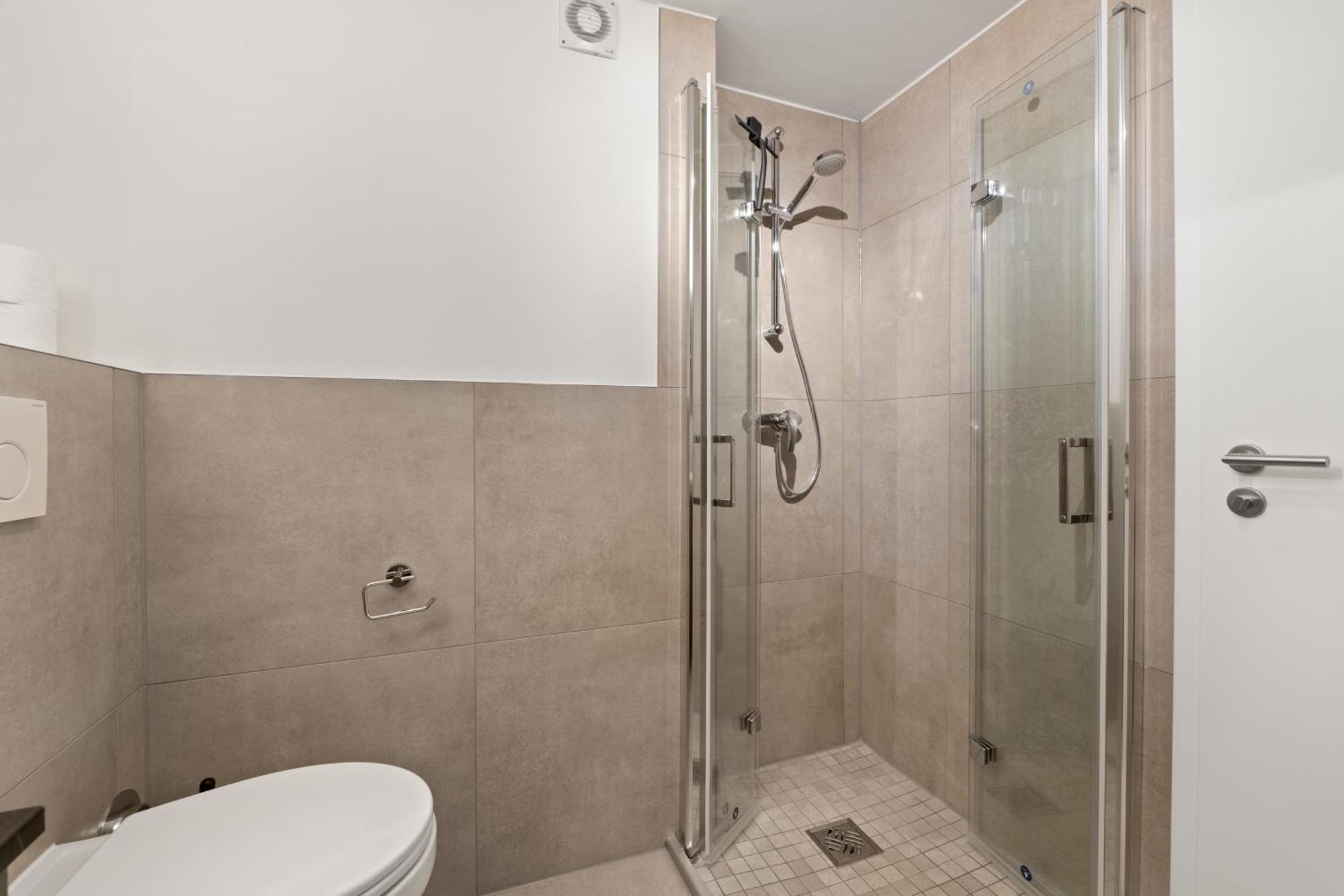 *Top* Moderne Wohnung - Naehe Koeln: Dom, Messe, Flughafen, Lanxess-Arena 베르기슈글라트바흐 외부 사진