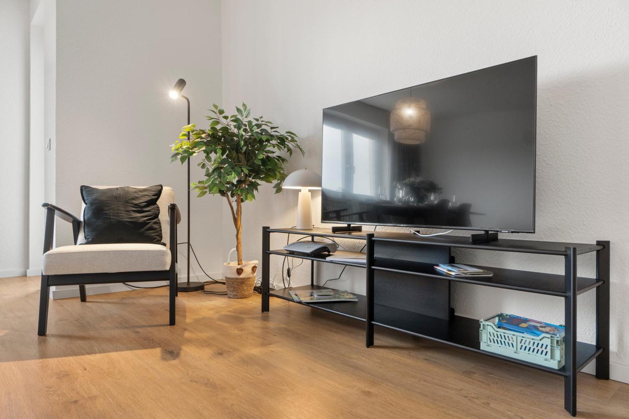 *Top* Moderne Wohnung - Naehe Koeln: Dom, Messe, Flughafen, Lanxess-Arena 베르기슈글라트바흐 외부 사진